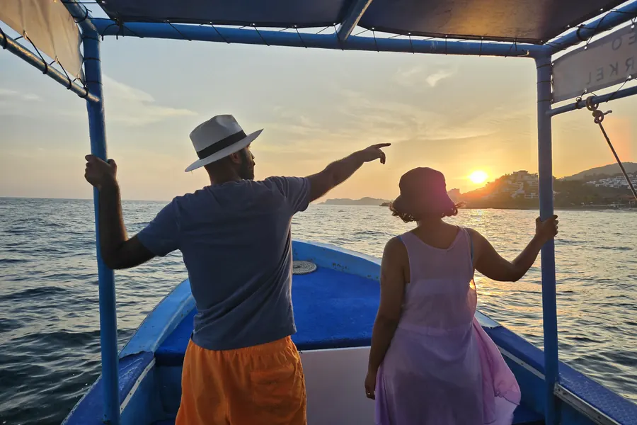 Paseo al Atardecer en Ixtapa Zihuatanejo