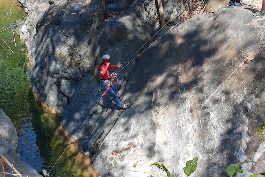Rappel en Posquelite en Ixtapa Zihuatanejo