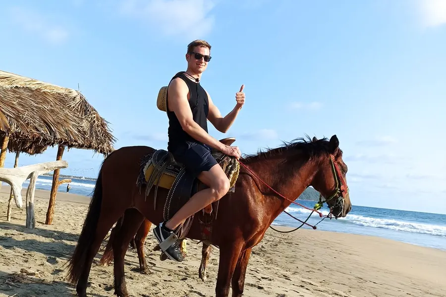 Tour a Caballo en Ixtapa Zihuatanejo